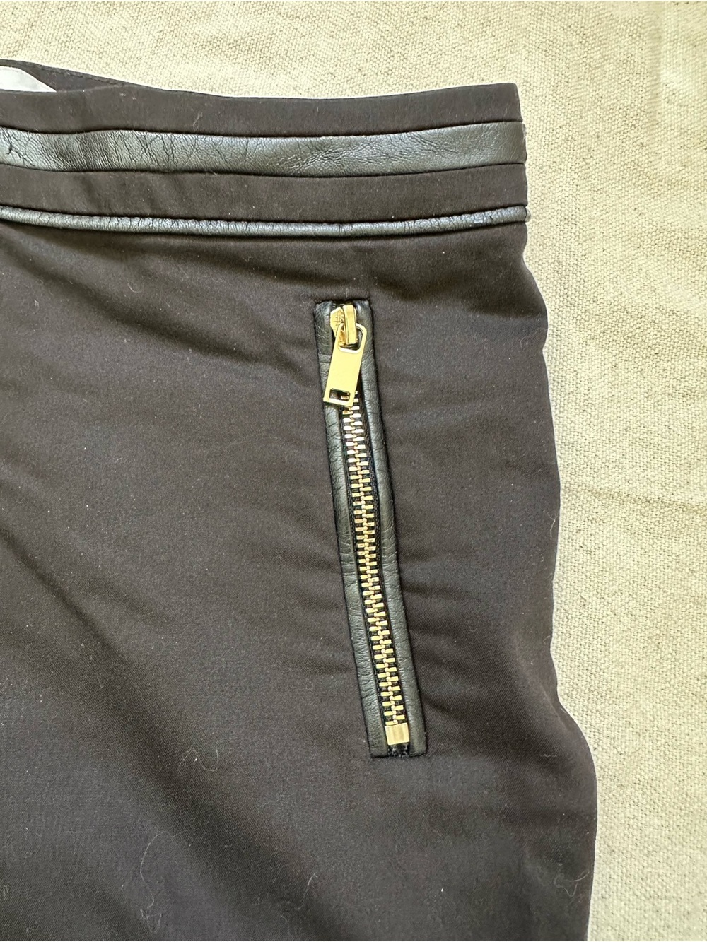 H&M Black Mid-Rise Straight Leg Pants with Faux Leather Trim & Gold Zippers - 4 - Picture 8 of 11